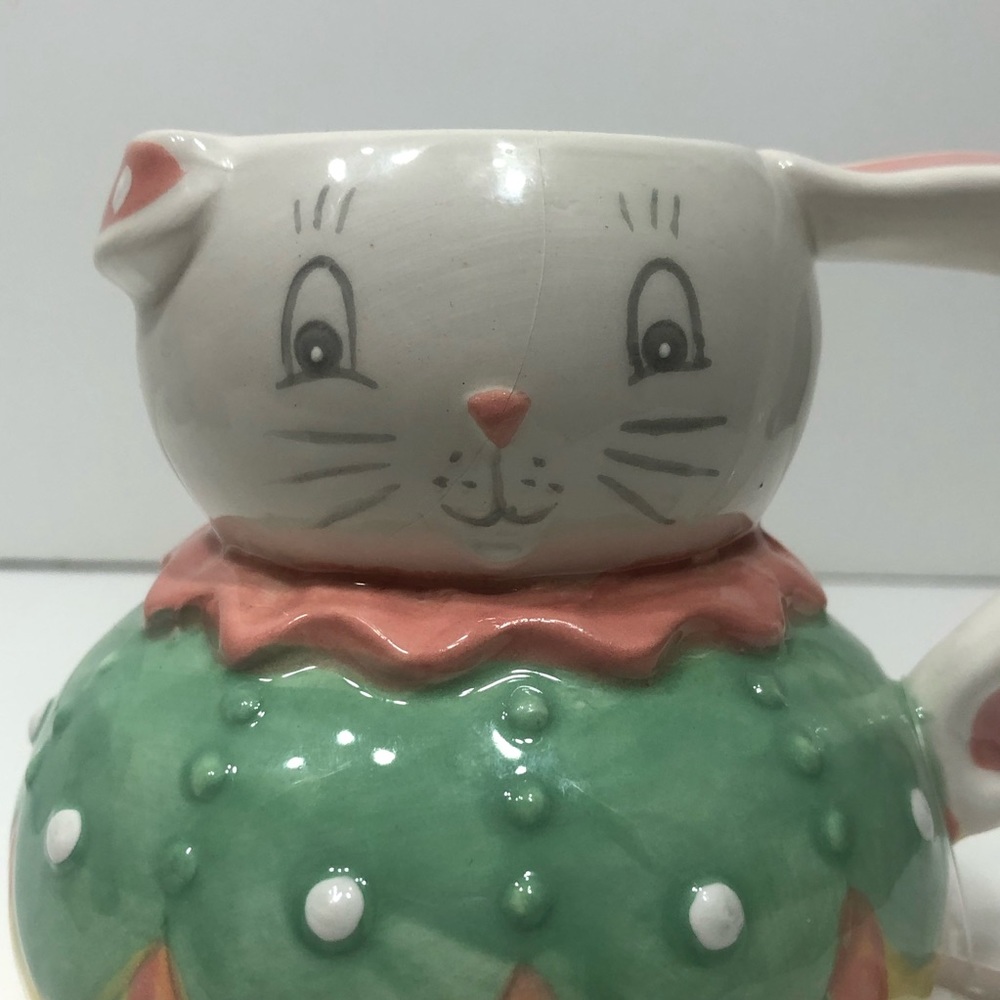 🌟🌟HP🌟🌟Cat Ceramic Mini Pitcher - Picture 3 of 10